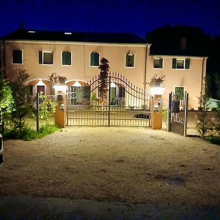 Cascina Ca' Storta - 15 Minute To Venice マルテッラーゴ エクステリア 写真
